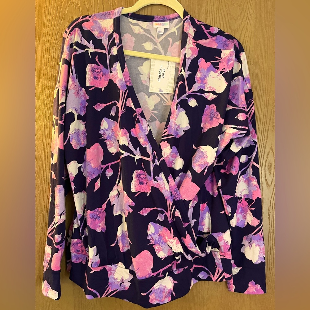 NWT LuLaRoe Rebecca floral print top Size Lg